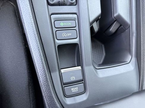 New 2025 Honda Accord LX image 27