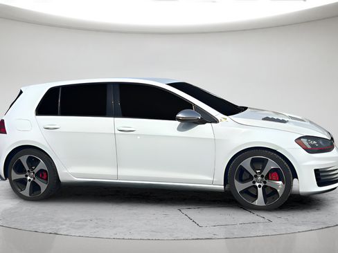 Used 2017 Volkswagen GTI Sport FWD image 2