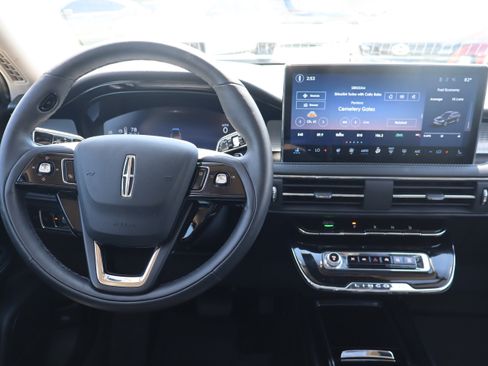 Used 2024 Lincoln Corsair AWD w/ Equipment Group 101A image 13