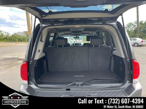 Used 2015 Nissan Armada Platinum w/ 2nd Row Captain Seat Package image 22