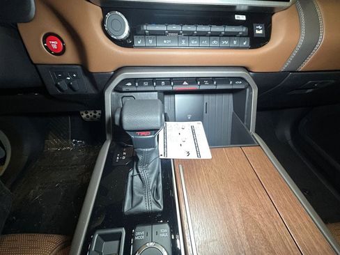 New 2026 Toyota Tundra 1794 Edition AWD/4WD image 11