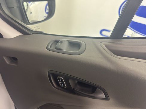 Used 2023 Ford Transit 250 Low Roof AWD image 32