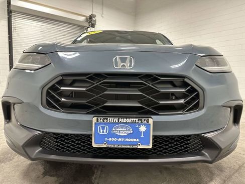 Used 2023 Honda HR-V Sport image 10