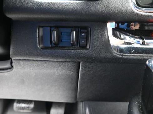Used 2019 Lincoln Navigator L Reserve AWD/4WD image 22