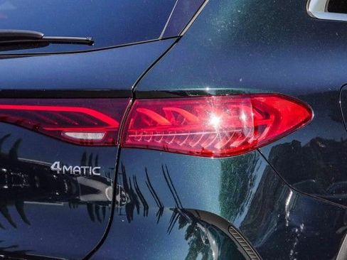 Used 2023 Mercedes-Benz EQE 500 4MATIC SUV image 8