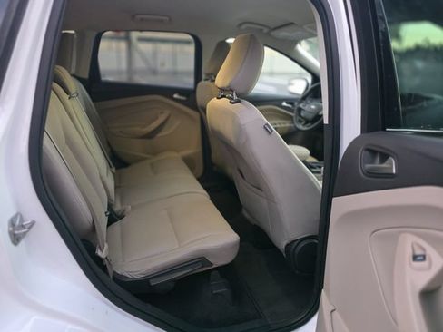Used 2018 Ford Escape SE FWD image 26