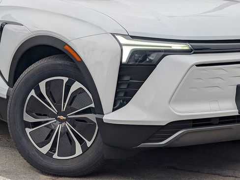 New 2026 Chevrolet Blazer EV LT FWD image 3