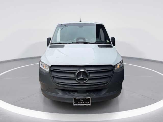 Used 2025 Mercedes-Benz Sprinter 2500 image 2