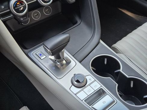 Used 2023 Genesis G70 3.3T RWD image 25