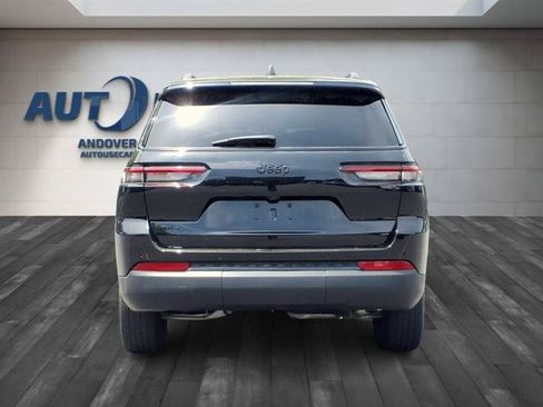 Used 2024 Jeep Grand Cherokee L Laredo AWD/4WD image 6