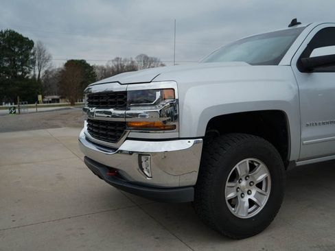 Used 2017 Chevrolet Silverado 1500 LT w/ All Star Edition image 11