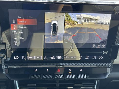 New 2026 GMC Hummer EV 4x4 Crew Cab image 49