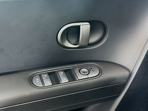 New 2026 Hyundai Ioniq 5 SEL image 20