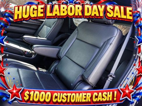Used 2023 GMC Yukon Denali AWD/4WD image 8