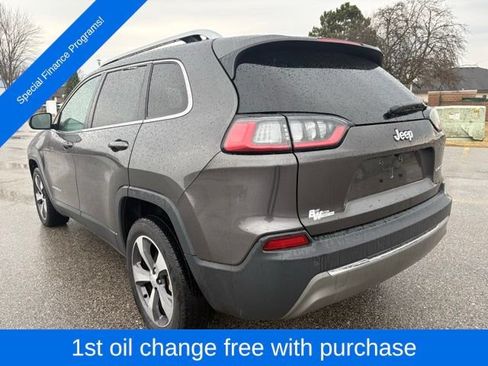 Used 2019 Jeep Cherokee Limited FWD image 4