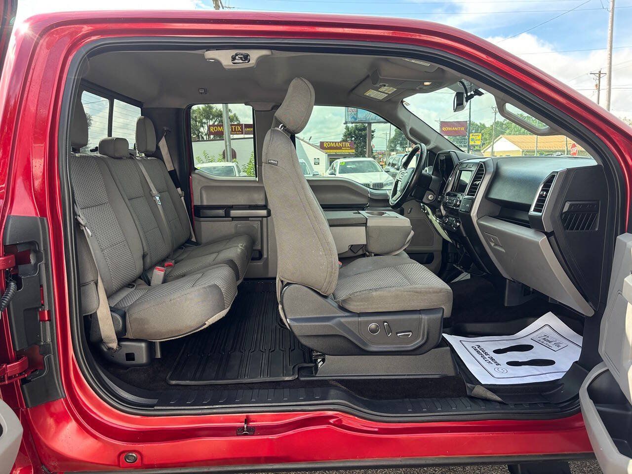 Used 2016 Ford F150 XLT w/ Equipment Group 302A Luxury RWD image 25