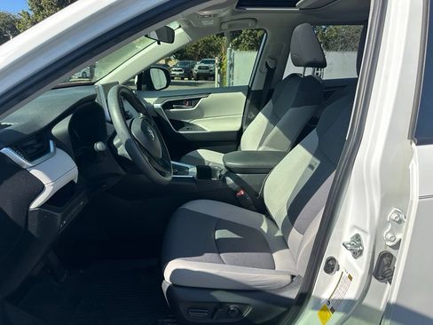 Used 2023 Toyota RAV4 XLE w/ Convenience Package AWD/4WD image 11