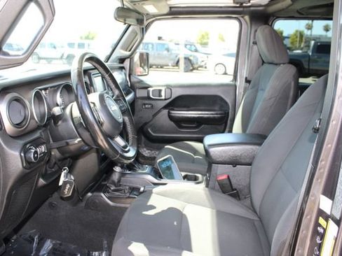 Used 2020 Jeep Wrangler Unlimited Sport S AWD/4WD image 27