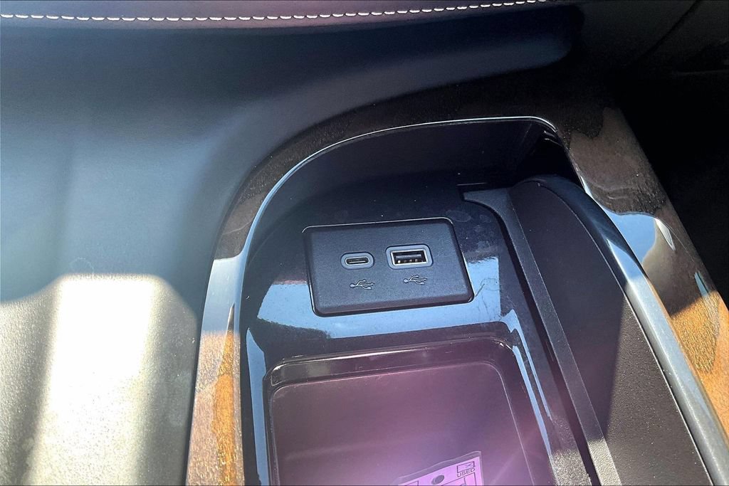 Used 2024 Cadillac Escalade Sport Platinum AWD/4WD image 25