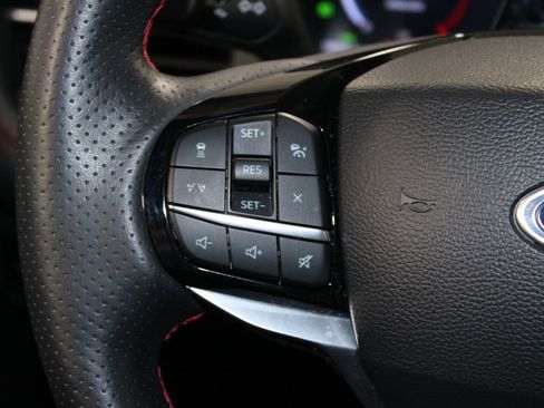 Used 2025 Ford Explorer ST-Line w/ ST-Line Street Pack image 40