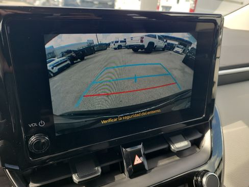 Used 2025 Toyota Corolla LE FWD image 10