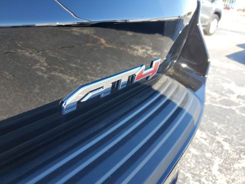 New 2026 GMC Yukon XL AT4 image 6