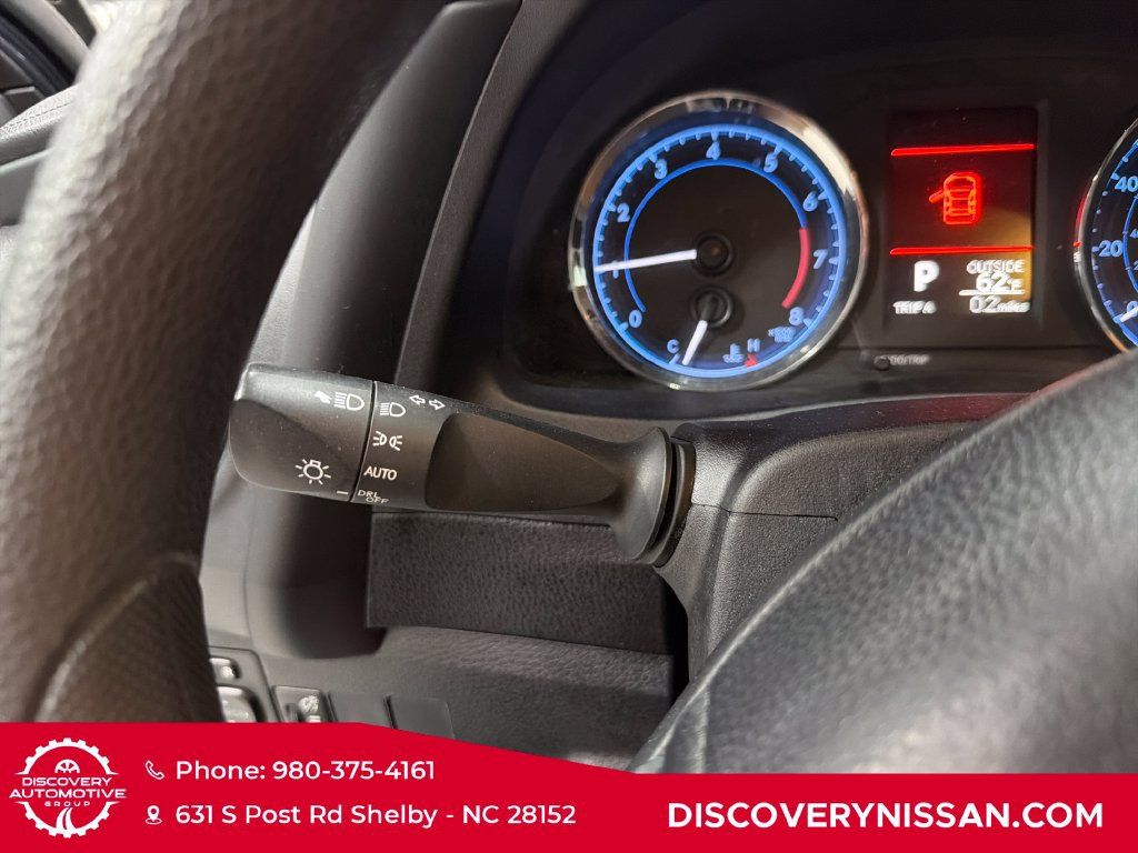 Used 2019 Toyota Corolla L FWD image 23