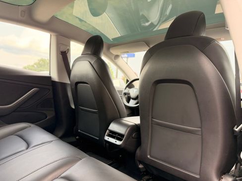 Used 2018 Tesla Model 3 Long Range AWD/4WD image 22
