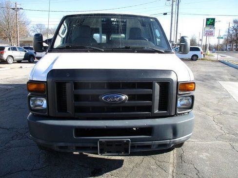 Used 2010 Ford E-350 and Econoline 350 Extended Super Duty image 8