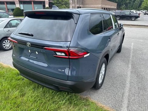 New 2026 Toyota Grand Highlander AWD image 9