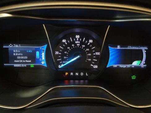 Used 2018 Ford Fusion S image 23