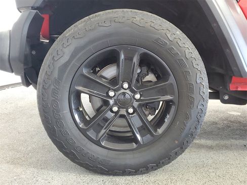 Used 2021 Jeep Wrangler Unlimited Sport image 8