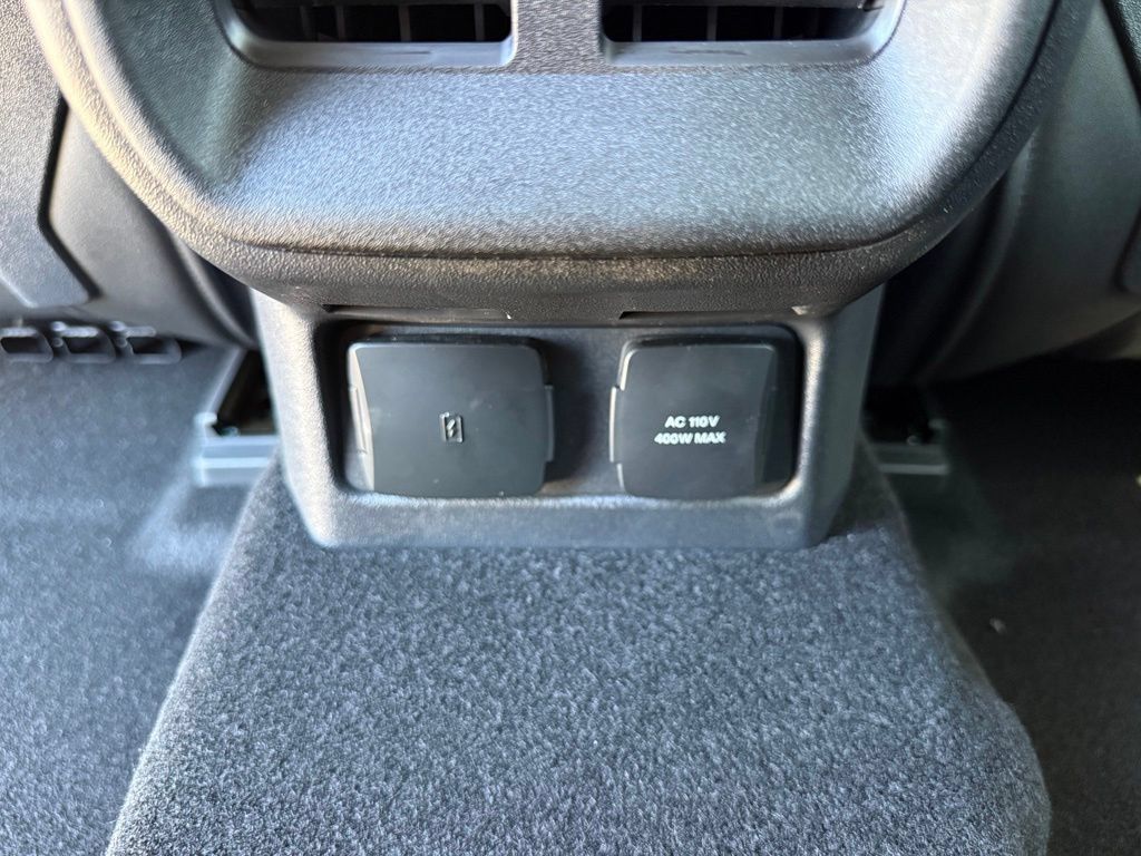 New 2026 Ford Bronco Raptor w/ Interior Carbon Fiber Pack AWD/4WD image 18