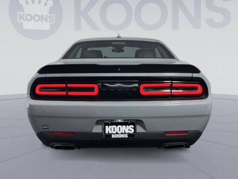 Used 2021 Dodge Challenger SXT w/ Plus Package image 5