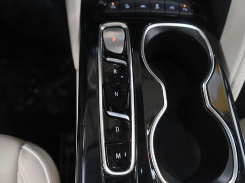 Used 2021 Buick Envision Avenir w/ Technology Package II AWD/4WD image 22