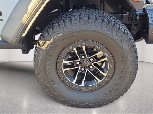 Used 2026 Jeep Wrangler Unlimited Rubicon 392 w/ Quick Order Package 27X Moab AWD/4WD image 7