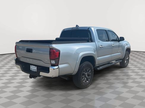 Used 2023 Toyota Tacoma SR5 AWD/4WD image 5