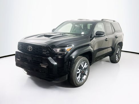 Used 2025 Toyota 4Runner TRD Off-Road image 3