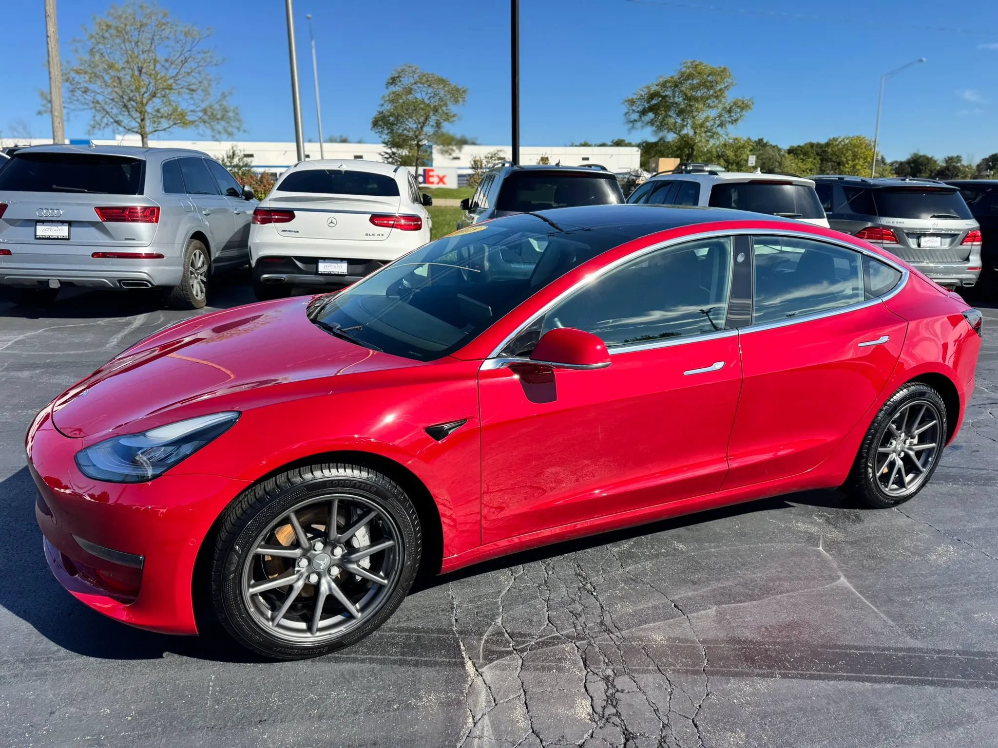Used 2018 Tesla Model 3 Long Range AWD/4WD image 2