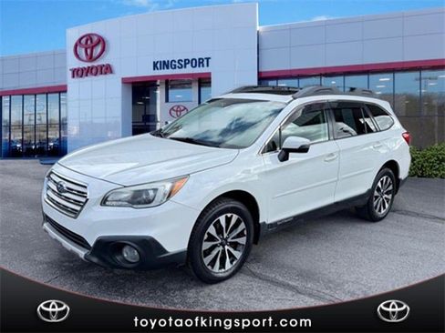 Used 2017 Subaru Outback 2.5i Limited image 1