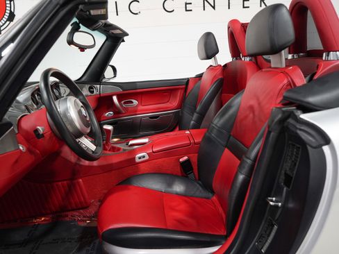 Used 2000 BMW Z8 RWD image 9