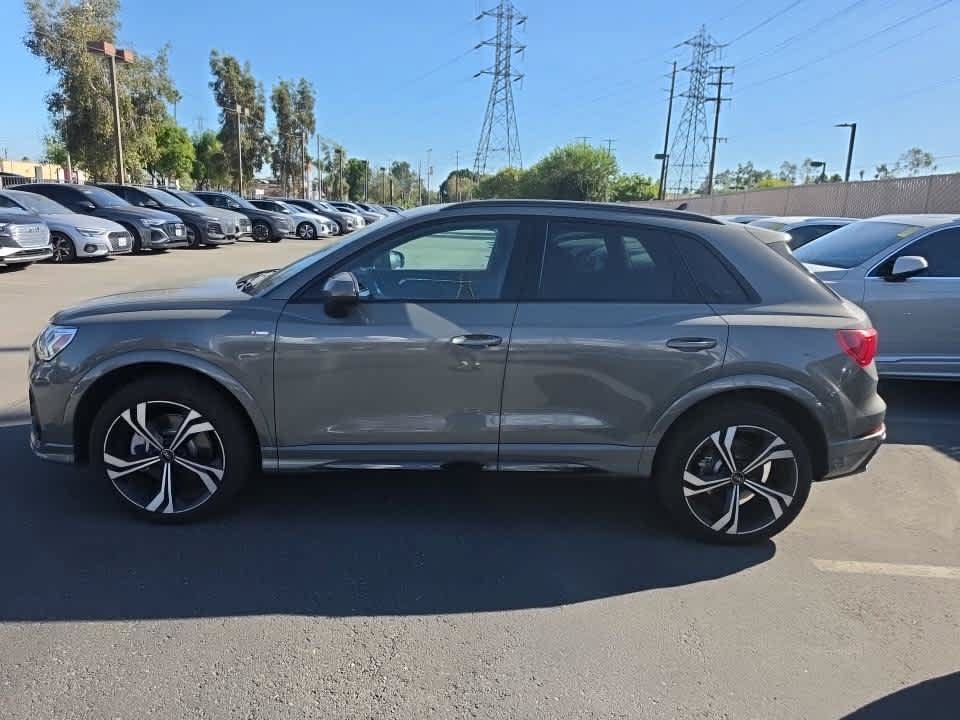 Used 2024 Audi Q3 2.0T Premium Plus AWD/4WD image 23