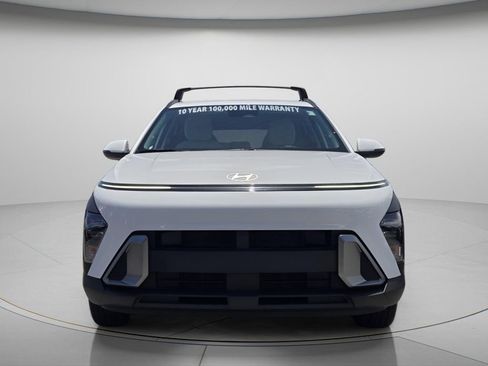 Certified 2025 Hyundai Kona SEL FWD image 5