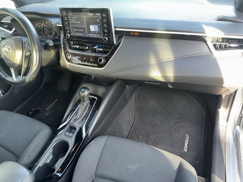 Used 2020 Toyota Corolla SE image 11
