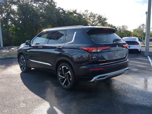 New 2025 Mitsubishi Outlander SEL image 4