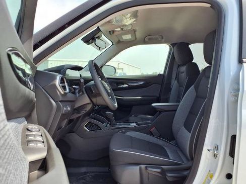 New 2026 Chevrolet TrailBlazer LS w/ LS Convenience Package AWD/4WD image 14
