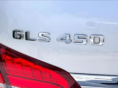 Used 2019 Mercedes-Benz GLS 450 4MATIC image 31