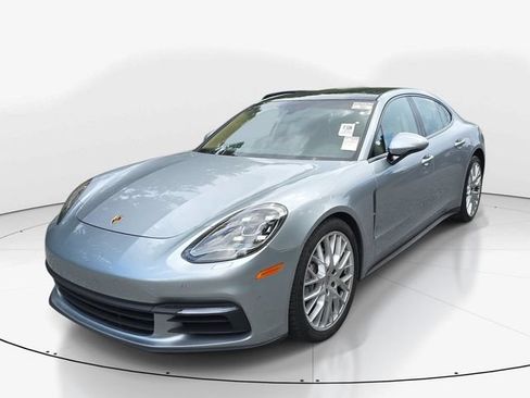 Used 2019 Porsche Panamera 4 AWD/4WD image 10
