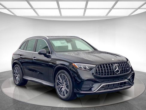 New 2025 Mercedes-Benz GLC 43 AMG 4MATIC image 5