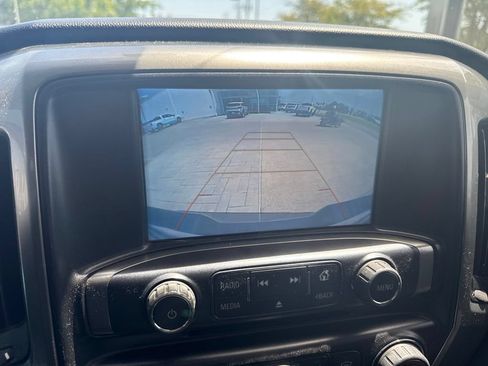 Used 2018 Chevrolet Silverado 1500 LT w/ All Star Edition AWD/4WD image 17